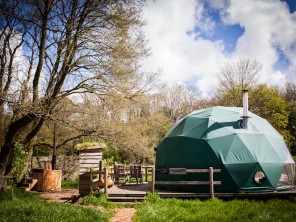 7 Cosy and Spacious Domes in the Brecon Beacons near Hay on Wye, Welsh Borders, Wales